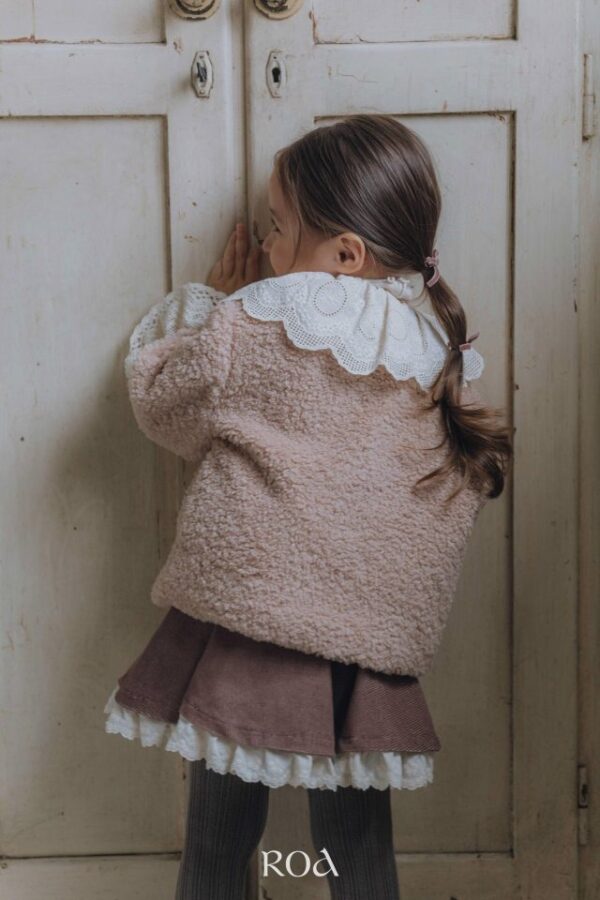 ❄️ 絨毛蕾絲外套