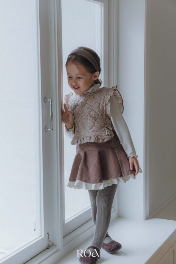 ❄️ 蕾絲荷葉短裙