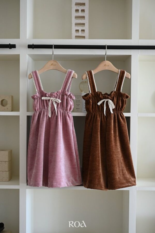 ❄️ 魅力荷葉連身褲