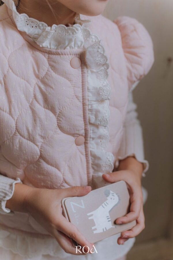 ❄️ 絎縫蕾絲背心