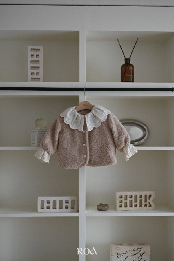 ❄️ 絨毛蕾絲外套