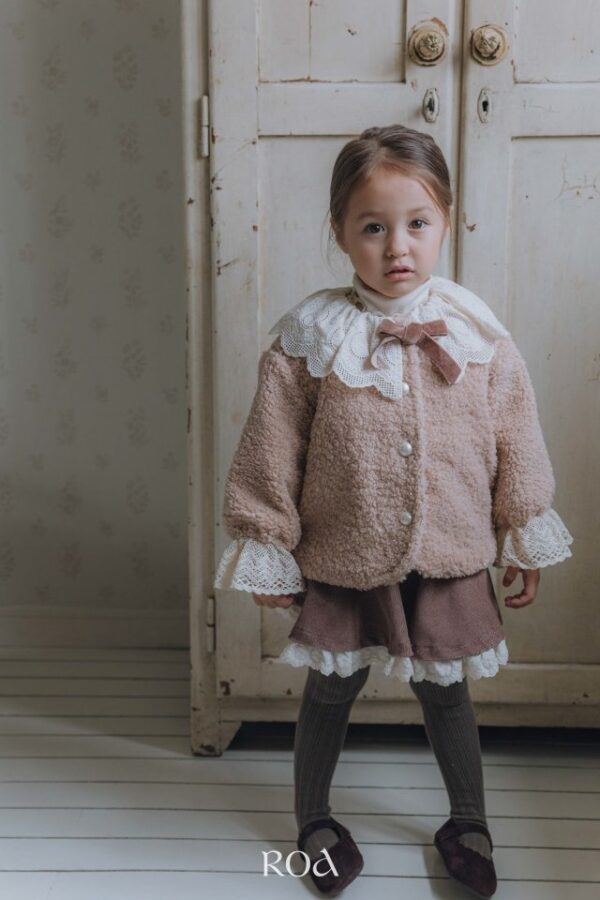 ❄️ 蕾絲荷葉短裙