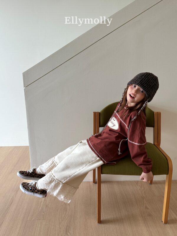 BF640183-5DE5-4AB8-B561-F6DC1F522C91 ❄️ 溫柔蕾絲滾邊寬褲