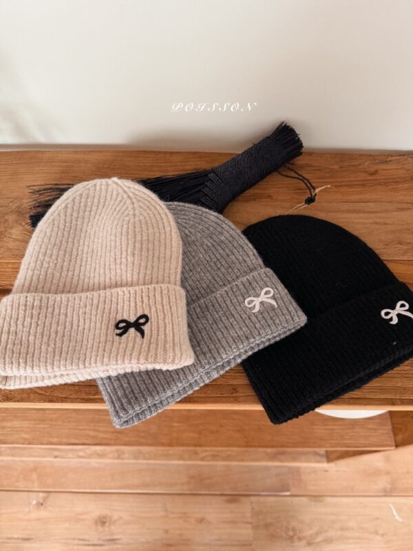 ❄️ 可愛學院風蝴蝶結造型毛帽