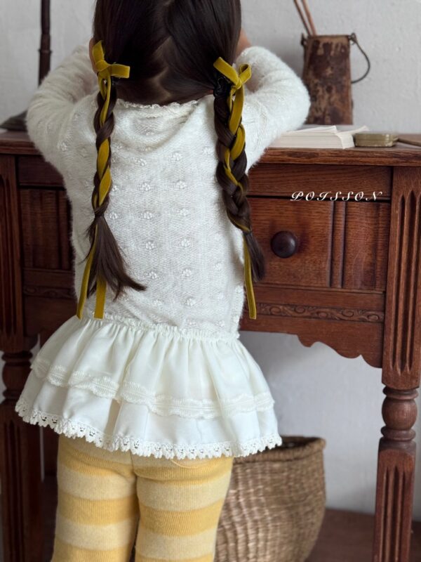 ❄️ 氣質蕾絲拼接半高領打底衣