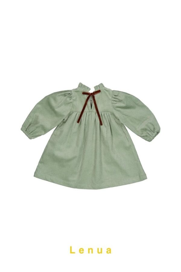 C7DC95F8-92B7-4D8B-A59A-89CEA9939210 ❄️ 精緻浪漫立體刺繡A字洋裝