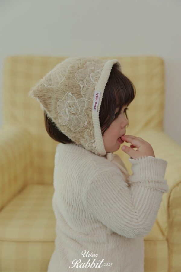 CBBAC29F-C876-4D91-90D3-DCC95ED281AB ❄️ 氣質浪漫花朵圍巾