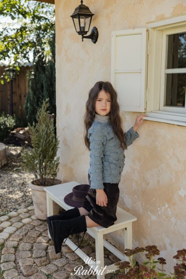 ❄️ 優雅立體波浪紋針織上衣