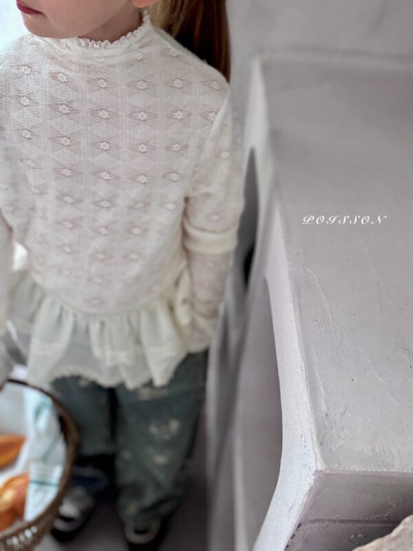 ❄️ 氣質蕾絲拼接半高領打底衣