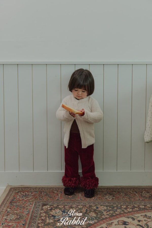 F7A061F0-EF2B-4A6B-B74F-7EC2A12AB80B ❄️ 優雅保暖長版開襟衫