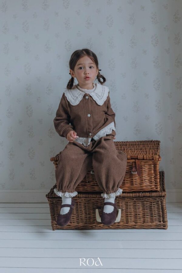 ❄️ 甜美蕾絲縮口褲