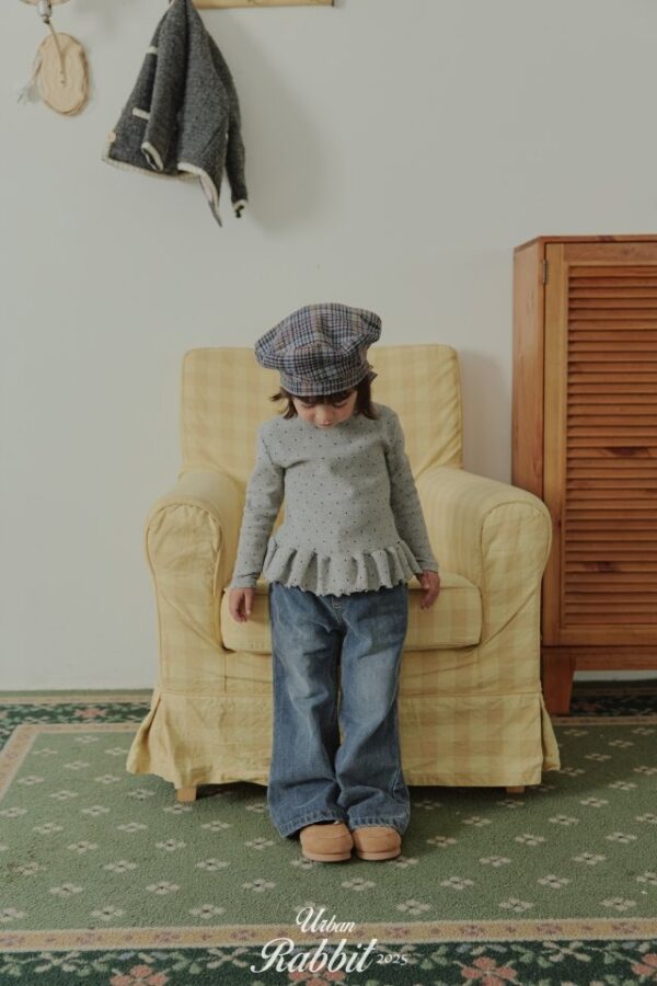 FA2F2E0B-6DE1-4A48-A224-8F0E70015FA9 ❄️ 今天也要顯瘦保暖喇叭牛仔褲