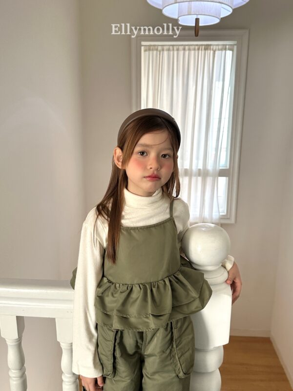 ❄️ 可愛荷葉邊造型馬甲背心