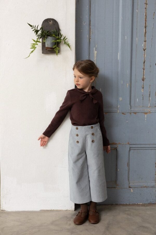 FF2F6497-81D2-460D-B7C9-152D5BA8C760 ❄️ 貝拉柔光蝴蝶結上衣