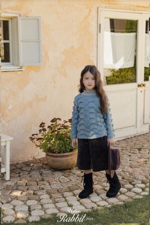 imgi_794_img_l ❄️ 走下伸展台絲絨百慕達短褲