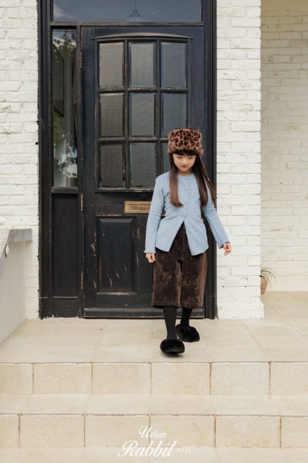 imgi_804_img_l ❄️ 走下伸展台絲絨百慕達短褲