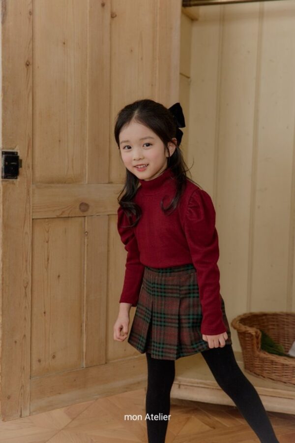 06EC9C57-3DF2-4A8C-9E9D-2369C1191B99 ❄️ 柔軟高領親膚上衣