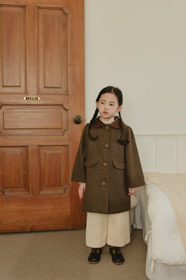 1322733C-874B-4E16-96F8-6291F6BCC82D ❄️ 英倫經典格紋羊毛大衣