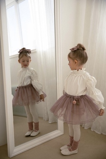 29AE2516-F8EF-4D86-B527-93CF43B74221_4_5005_c ❄️ 浪漫玫瑰蕾絲襯衫