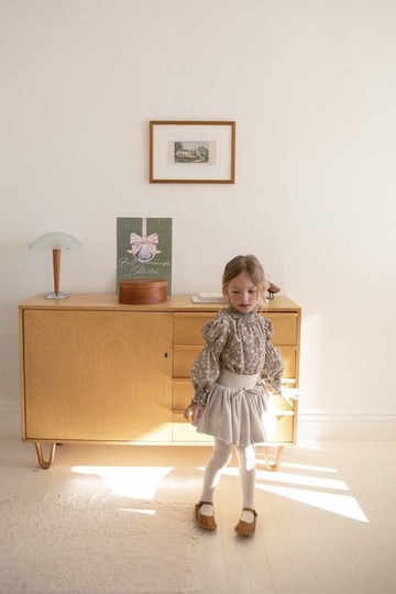 59FB15A1-DC46-486A-A678-F25988EECE7C_4_5005_c ❄️ 浪漫玫瑰蕾絲襯衫