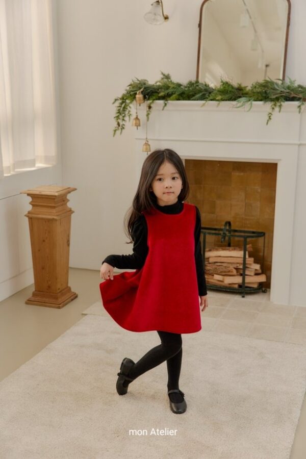 6423CEEB-D14D-43D6-91EB-4AD0D18AECBD ❄️ 華麗天鵝絨洋裝