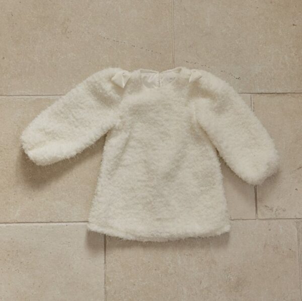 6C7F769E-F23C-4F9C-B227-30D42BE94135 ❄️ 甜美蝴蝶結洋裝