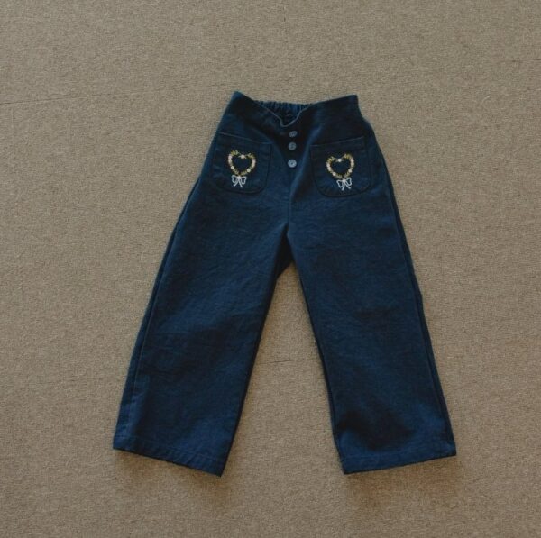 6DE93AAD-033E-4FCF-A2EB-78682BDE8040 ❄️ 刺繡口袋長褲