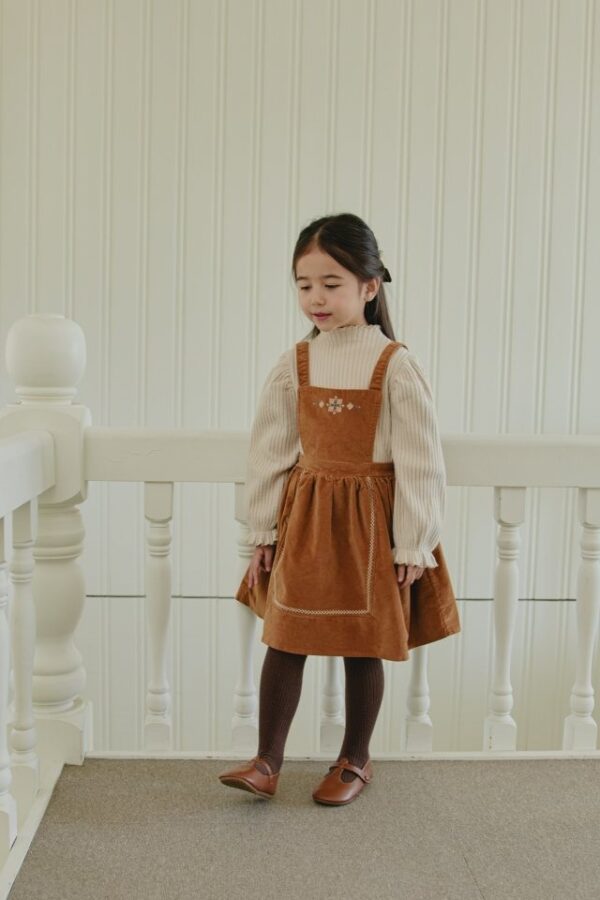 80748047-8635-4E5D-90AC-3FB26F7DD65F ❄️ 復古刺繡圖騰洋裝