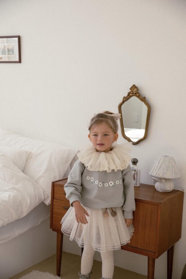 85FD3744-96C8-4A8E-93EC-1134FBF6B8B8_1_105_c ❄️ 小精靈森林上衣