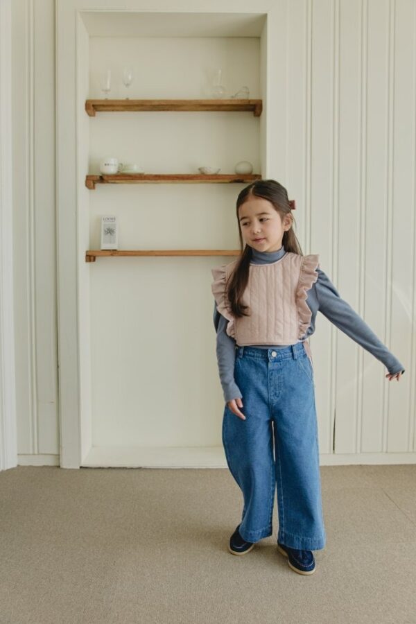 8F4FCDB1-4D60-4604-9223-C0CFF9715FD3 ❄️ 童趣貓咪刺繡彈性牛仔褲