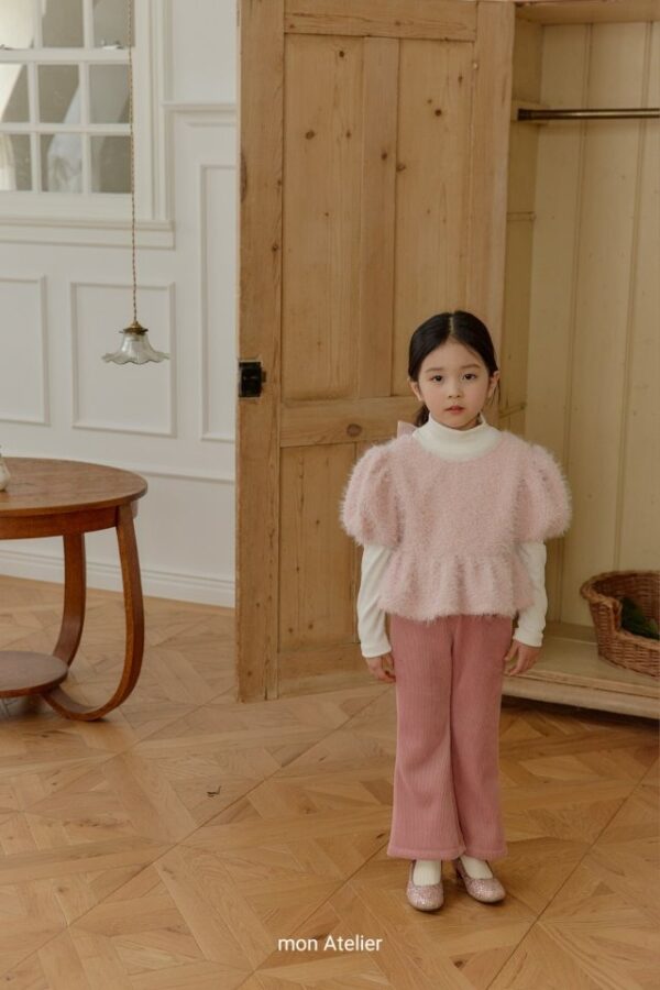 A2659A95-A598-4224-818B-010F4F46E492 ❄️ 可愛雪花絨泡泡袖上衣