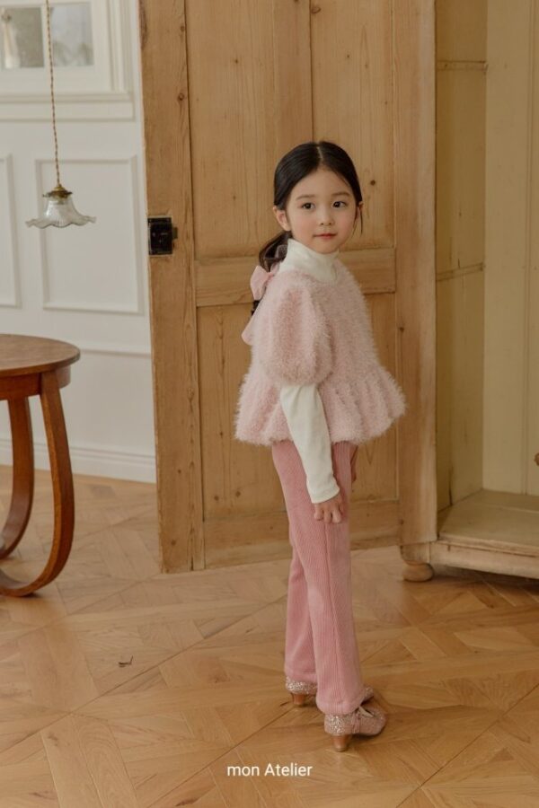 AE511AC2-FDA0-4585-A183-E2A98746E5E4 ❄️ 可愛雪花絨泡泡袖上衣