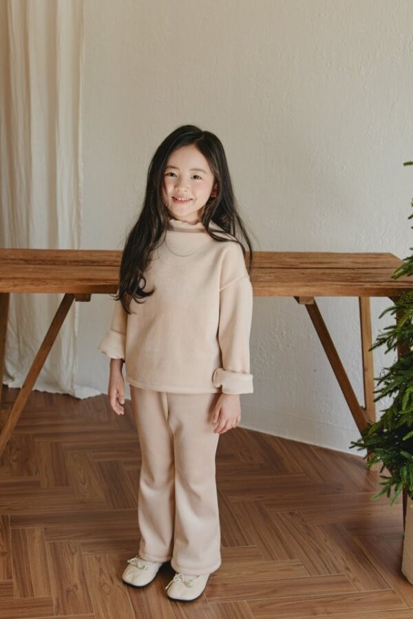 B637C030-F163-4316-84CB-56885B825525 ❄️ 法式典雅絲絨套裝