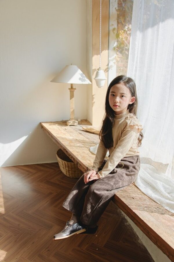 B736B20E-42DF-4B75-B5B0-BFB2F8744B11 ❄️ 小高領羅紋波浪袖口上衣