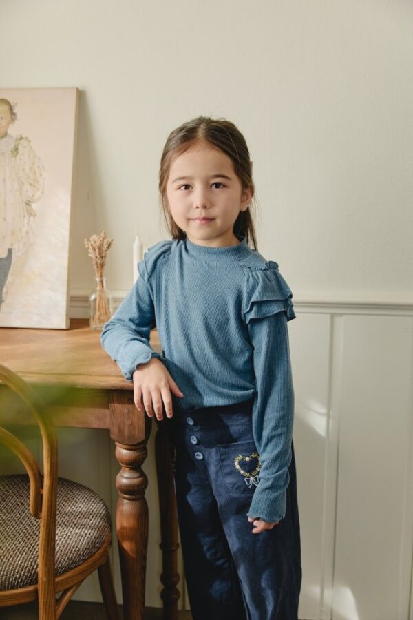 B75B1D91-BEC3-40EC-9C40-B8C81492DC31 ❄️ 小高領羅紋波浪袖口上衣