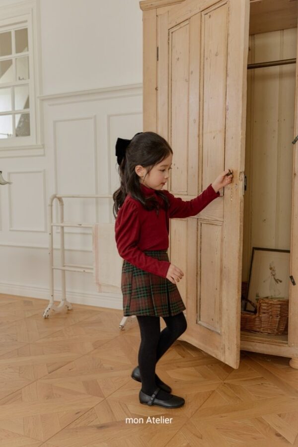 C3D56157-D2A2-4EE8-9219-02EF342767FD ❄️ 經典格紋褲裙