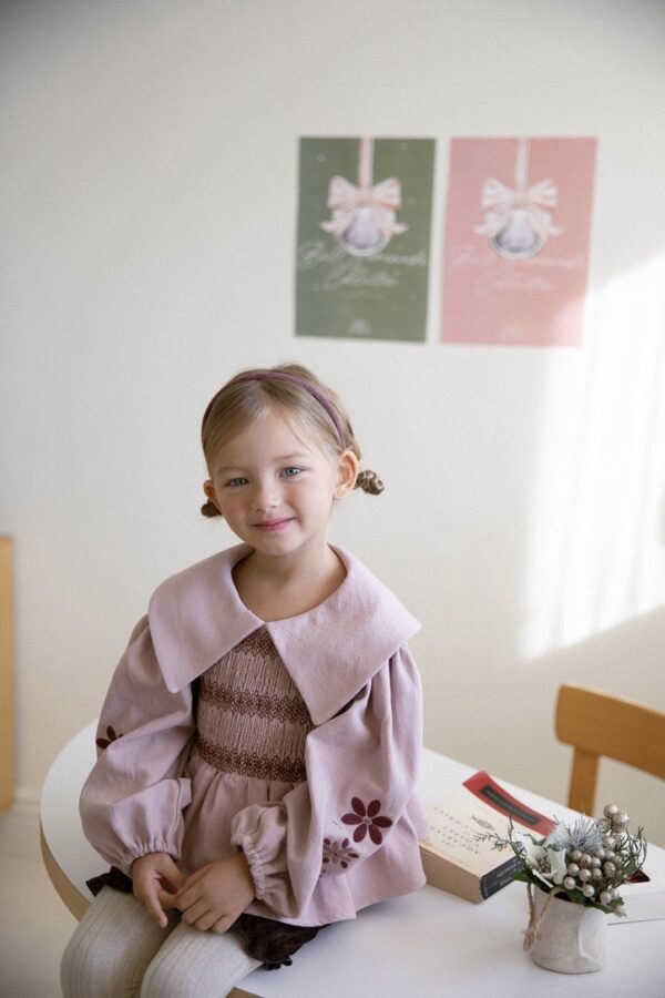 C7A74CD1-1883-4335-A5A2-FB49E1394839_1_105_c ❄️ 法式童趣大領荷葉襯衫