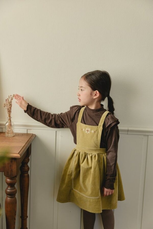 CD1F5B31-7EFA-451E-8104-A0950D68A539 ❄️ 復古刺繡圖騰洋裝