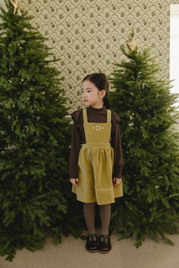 E3500B06-A605-4449-B1EE-C39E0BA120B7 ❄️ 小高領羅紋波浪袖口上衣