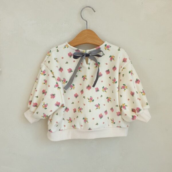 0777D04A-8392-42F4-9482-43B6367978B0 ❄️ 小精靈雪夜蝴蝶結衛衣