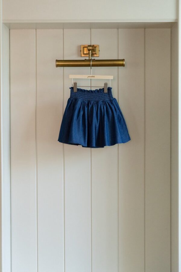 0953563E-2FAA-4644-8937-A5625466736A 〖預購〗漫步丹寧裙