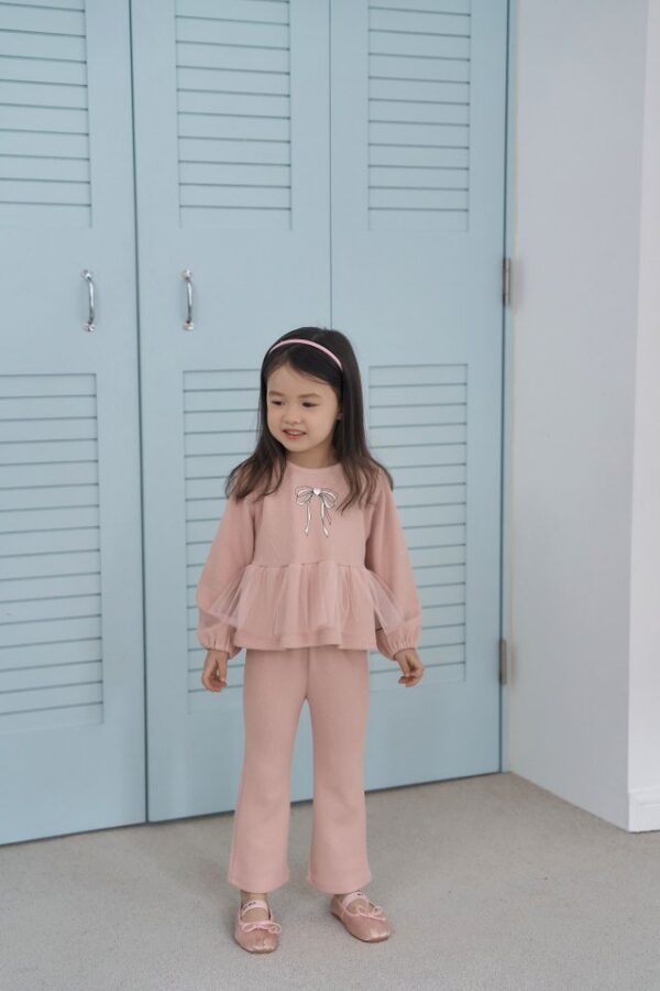 0C7A79CA-78EA-44D7-B1FA-BC8FC2143DDF 〖預購〗羅倫晨光織線套裝