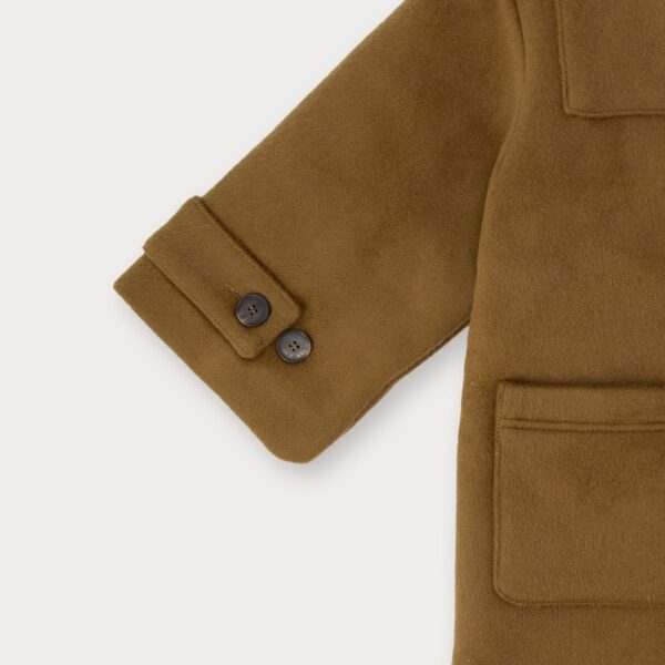 0D59AC03-64AE-4B5A-8F02-46BE57D60F6E_1_105_c ❄️ 羊毛牛角扣設計大衣