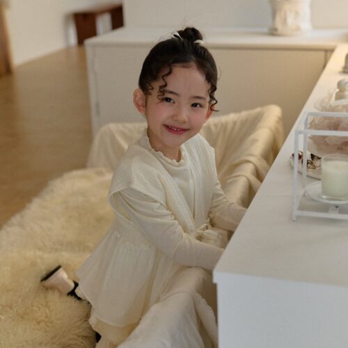 1221F7D6-1A31-463B-8AAB-D1D22ED17865_1_105_c 〖預購〗法式溫柔背心