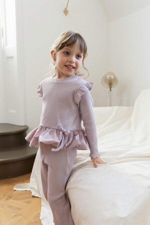 139FDB82-0A64-4730-B018-C7389E8187CB 〖預購〗莎夏柔光日常套裝