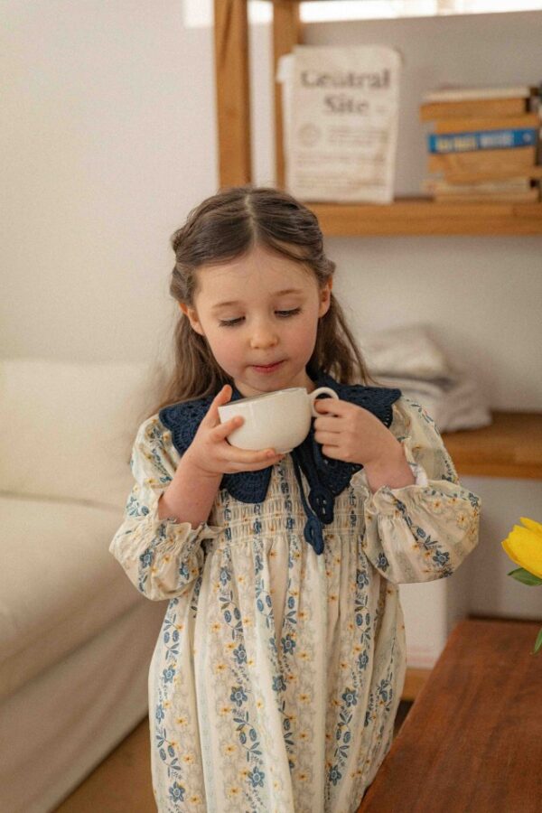 15F78792-A8B2-4A51-B1E0-08CB2C66540A 〖預購〗微風條紋洋裝