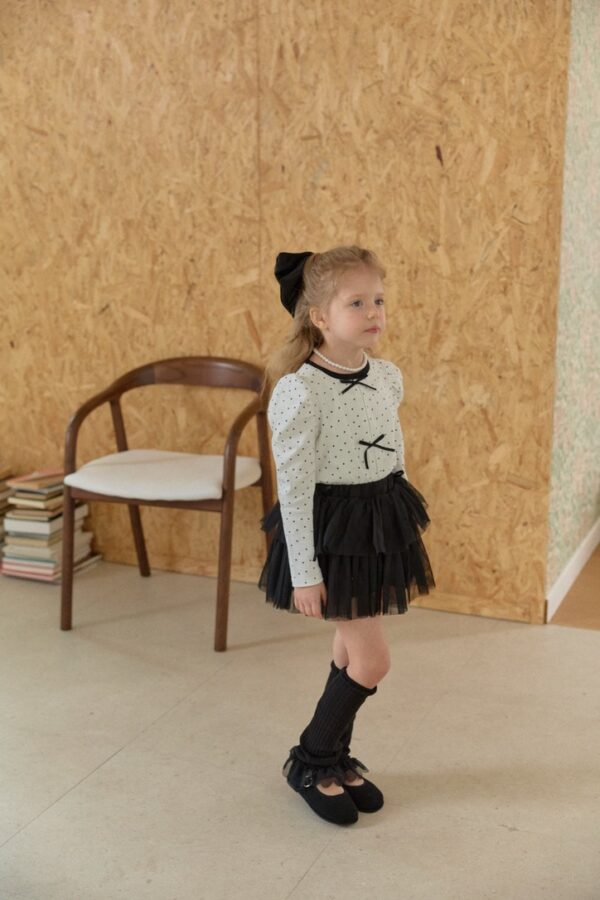 1671FC17-EB13-4563-8BDC-3E33F8D37F7E_1_105_c 〖預購〗小小心意上衣