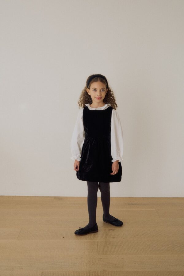 1F9F2F76-B15A-4900-96EE-4ACBDCFCAD15_1_105_c ❄️ 專屬時光經典質感洋裝