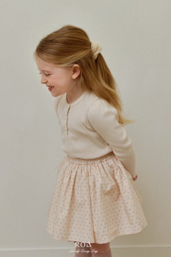 2030A576-46D4-42C3-8470-DC3DA1BF29C6 〖預購〗溫柔日常羅紋上衣