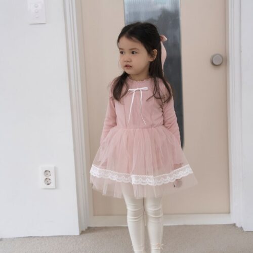 2157C511-E3CA-4718-9D65-BBDB0F5BCD24 〖預購〗柔潤小日子內搭褲